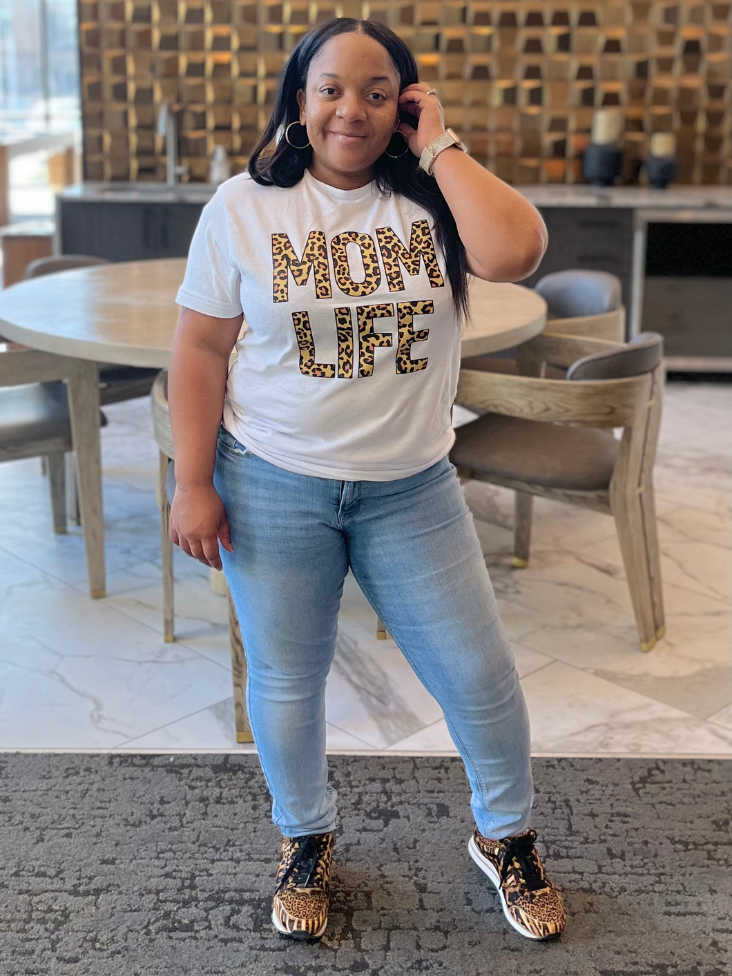 Mom Life Tee